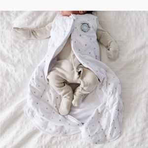 Dreamland Baby Dream Weighted Sack & Swaddle - White With Gray Stars, 0-6 months